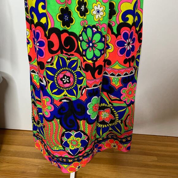 Vintage 60s 70s neon psychedelic floral print barkcloth maxi skirt SZ S / 6 - Picture 3 of 10